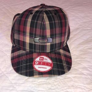 Oakley Plaid SnapBack